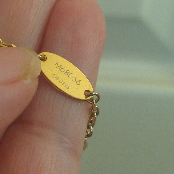 Louis Vuitton Trunk Bracelet - Picture 9 of 9